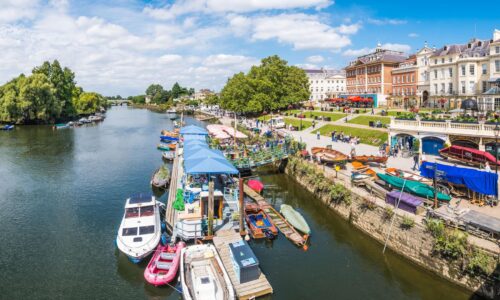 Beyond the Tourist Trail with AVAL City Rentals