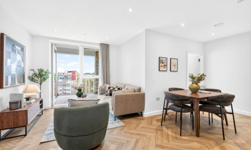 The Wain House – Modern 3BR with Balcony, Unit 14