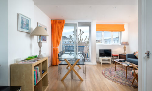 The Archdale Residence – Stylish 2BR near Tower Bridge
